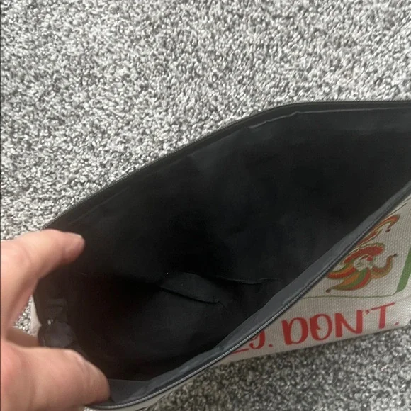 Never Ever Use A Joker in a Pair Mah jongg Cosmetic bag - Picture 4 of 7